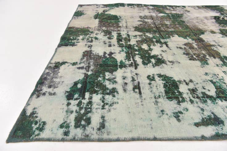 Detail image of 6' x 6' 6 Hand Knotted Ultra Vintage Persian Wool Square Rug