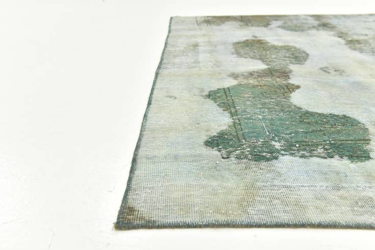 Detail image of 5' 9 x 6' 2 Hand Knotted Ultra Vintage Persian Wool Square Rug