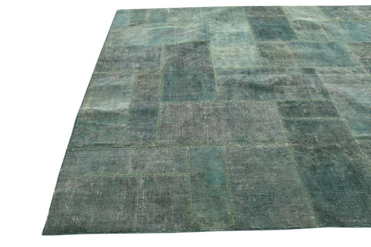 Detail image of 7' 3 x 8' 3 Hand Knotted Ultra Vintage Persian Wool Square Rug