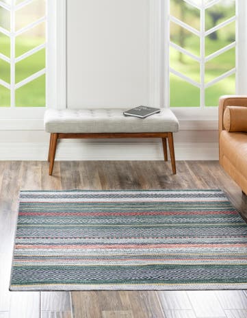 5' x 5' Washable Yara Square Rug