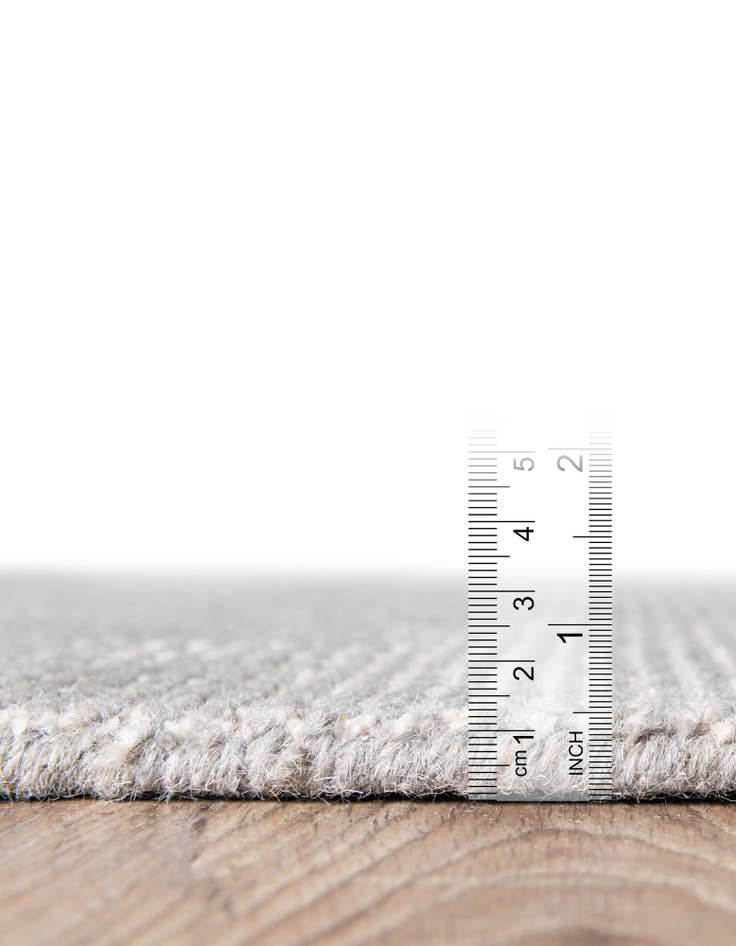 Detail image of 5' 1 x 5' 1  Hand Woven Jill Zarin English Manor Wool Square Rug