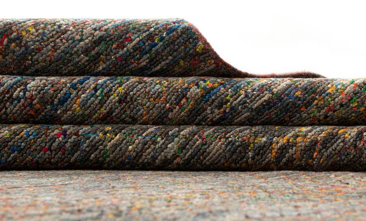 Detail image of 9' x 11' 11 Agra Wool Rug