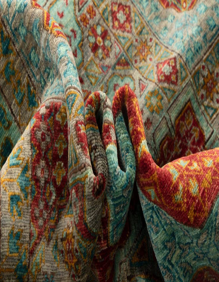 Detail image of 8' 11 x 11' 8 Amina Wool Rug