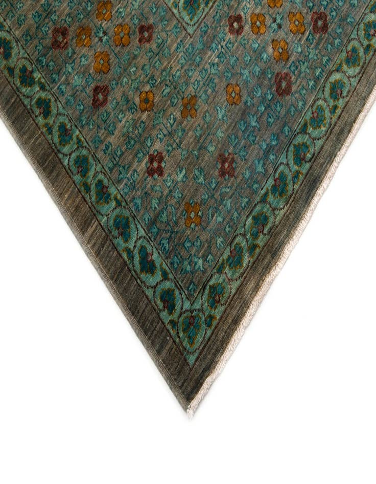 Detail image of 8' 11 x 11' 8 Amina Wool Rug