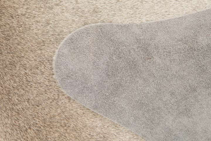 6' 1 x 6' 9 Cowhide Leather Rug
