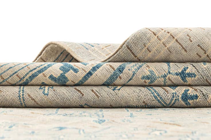 Detail image of 7' 11 x 10' 9 Ghazni Diyar Rug