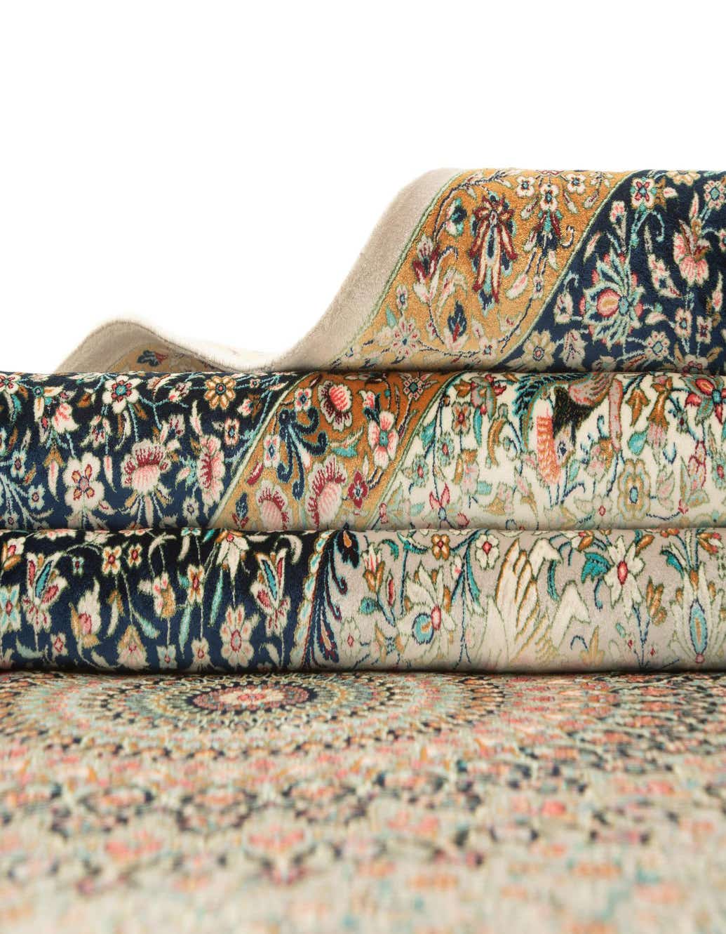 6' 5 x 9' 9 Ghom Design Rug