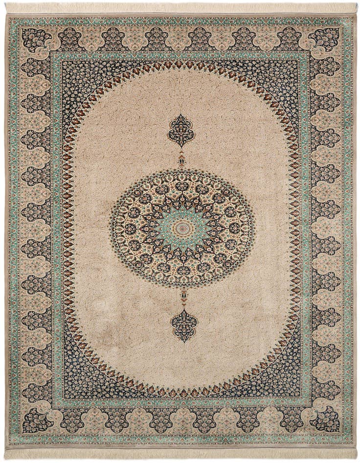 Detail image of 6' 6 x 9' 9 Ghom Design Rug