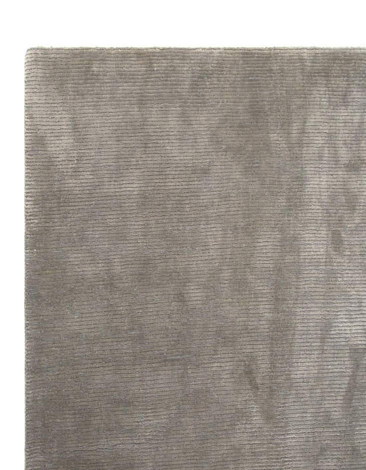 Detail image of 4' 8 x 6' 8  Hand Knotted Himalaya Rug