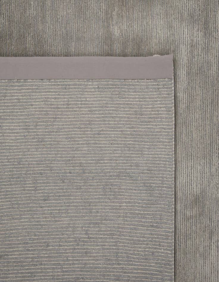 Detail image of 4' 8 x 6' 8  Hand Knotted Himalaya Rug