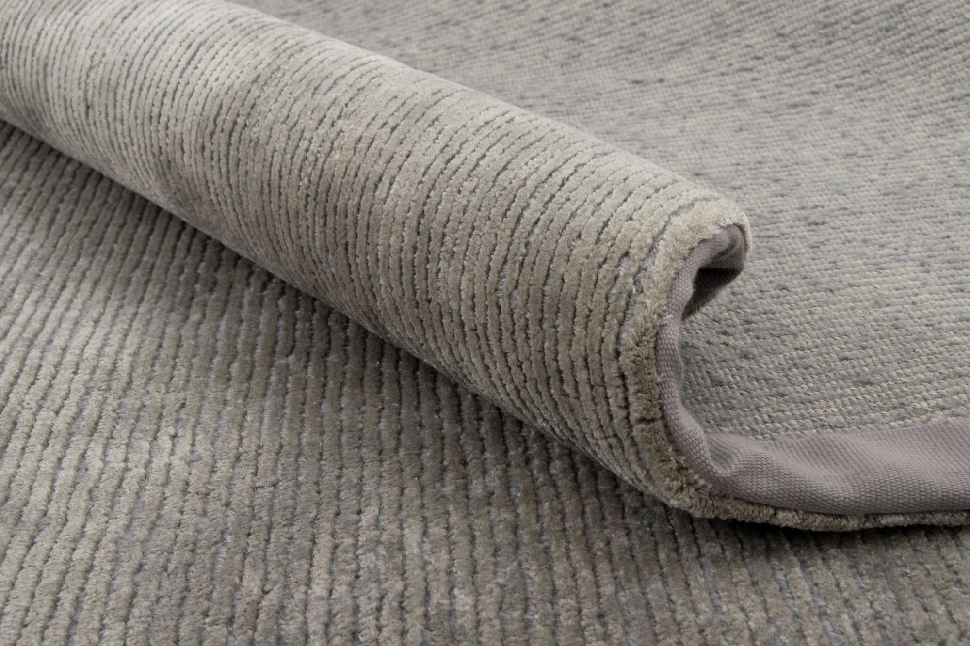 4' 8 x 6' 8 Hand Knotted Himalaya Rug