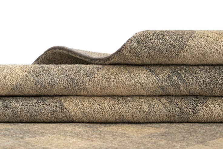 Detail image of 4' 7 x 6' 4 Juma Wool Rug