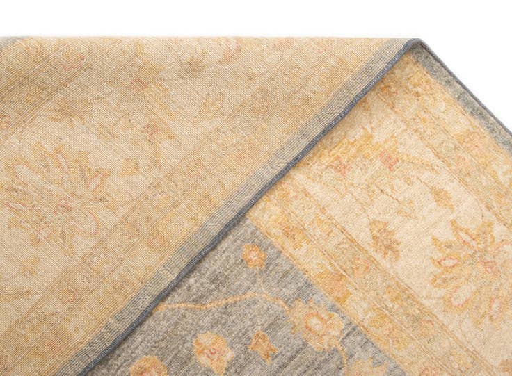 Detail image of 8' 4 x 11' 4 Kaizar Wool Rug