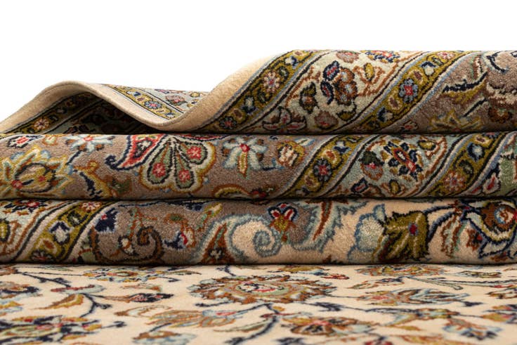 Detail image of 9' 8 x 13' 5 Kashan Wool Rug