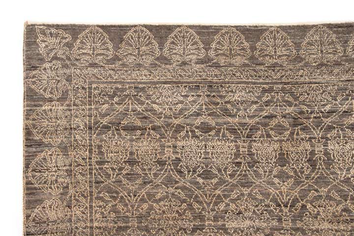 4' 9 x 6' 8 Hand Knotted Kashkuli Persian Rug