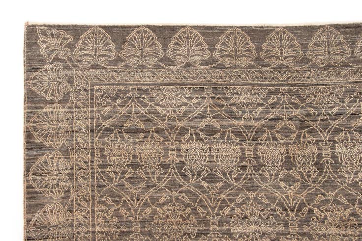 Detail image of 4' 9 x 6' 8 Hand Knotted Kashkuli Persian Rug