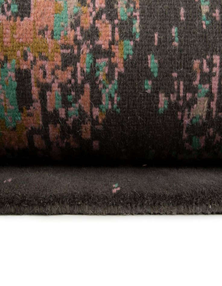 Detail image of 7' 8 x 9' 11 Modern Himalaya Wool Rug