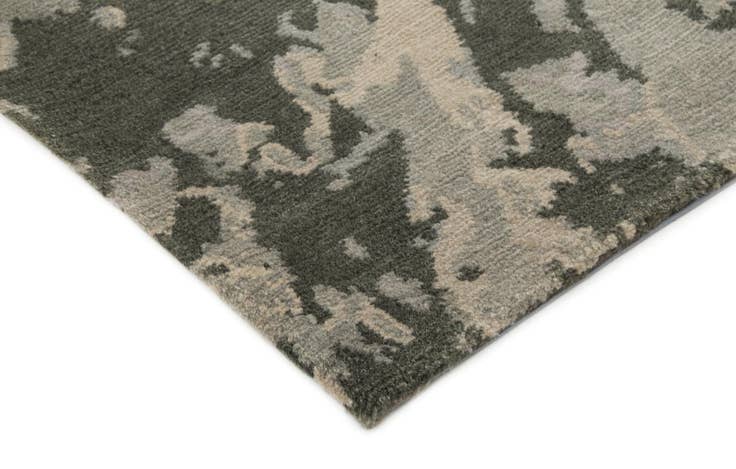 Detail image of 7' 7 x 9' 10 Modern Himalaya Wool Rug