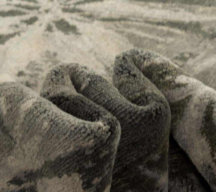 7' 7 x 9' 10 Modern Himalaya Wool Rug