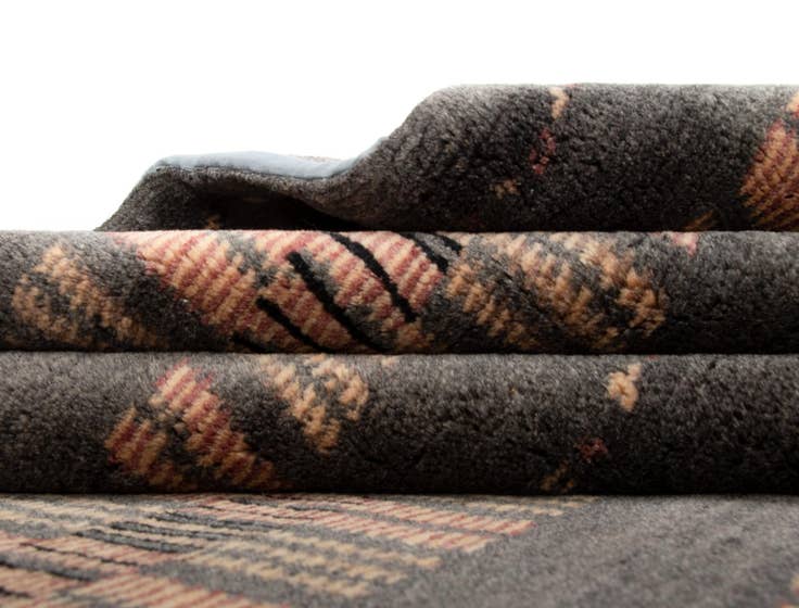Detail image of 8' 5 x 9' 11 Modern Manshu Wool Rug