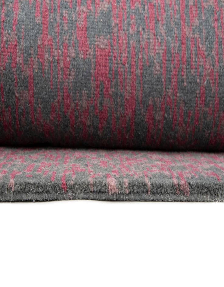 Detail image of 7' 8 x 10' Modern Manshu Wool Rug