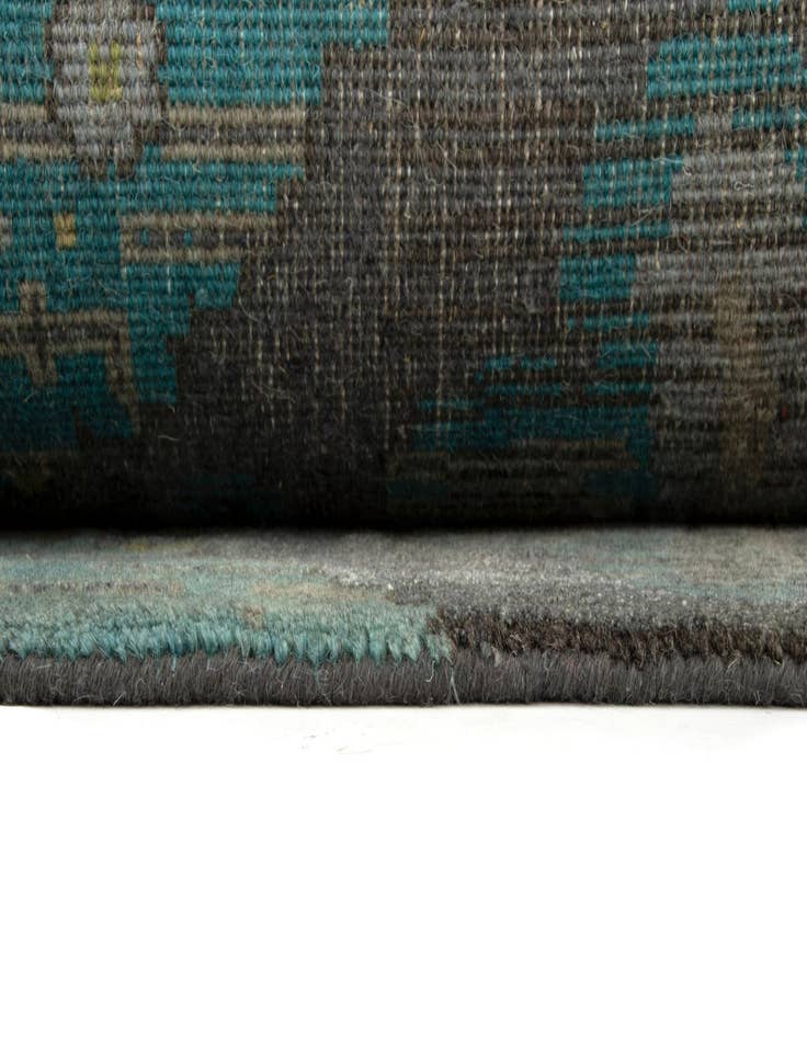 Detail image of 7' 11 x 9' 11  Hand Knotted Modern Manshu Rug