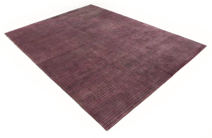 Detail image of 7' 7 x 9' 10 Modern Nehmo Rug