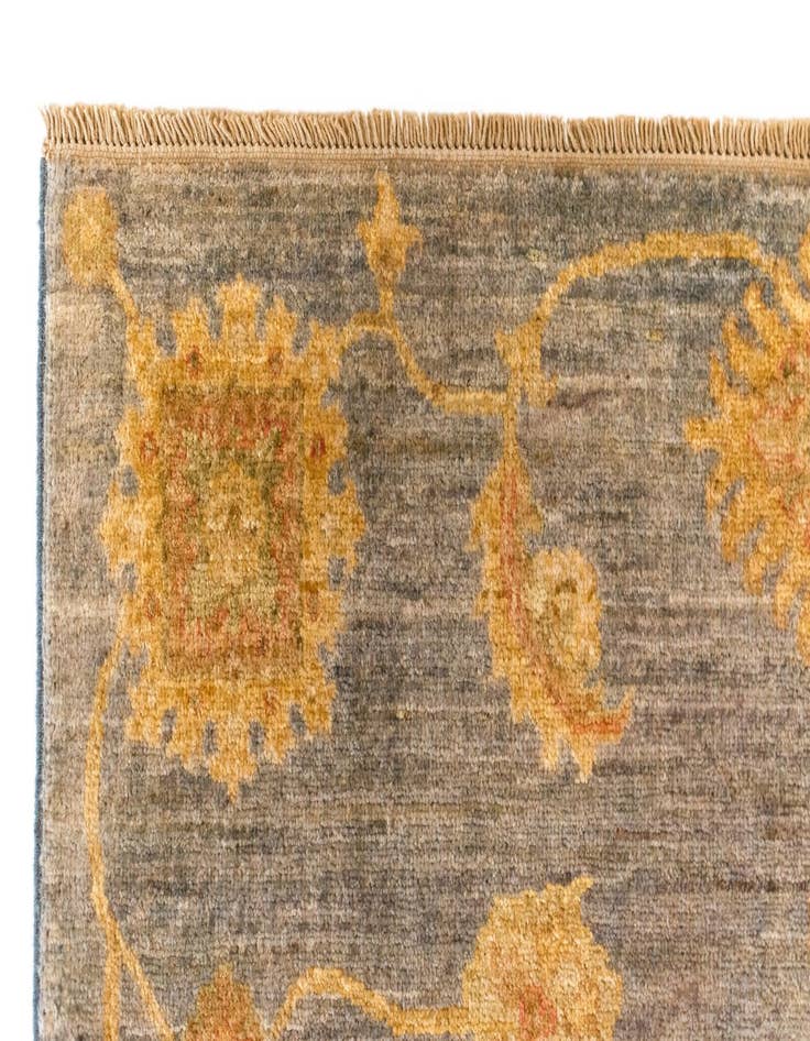 Detail image of 6' 7 x 9' 4 Peshawar Ziegler Wool Rug