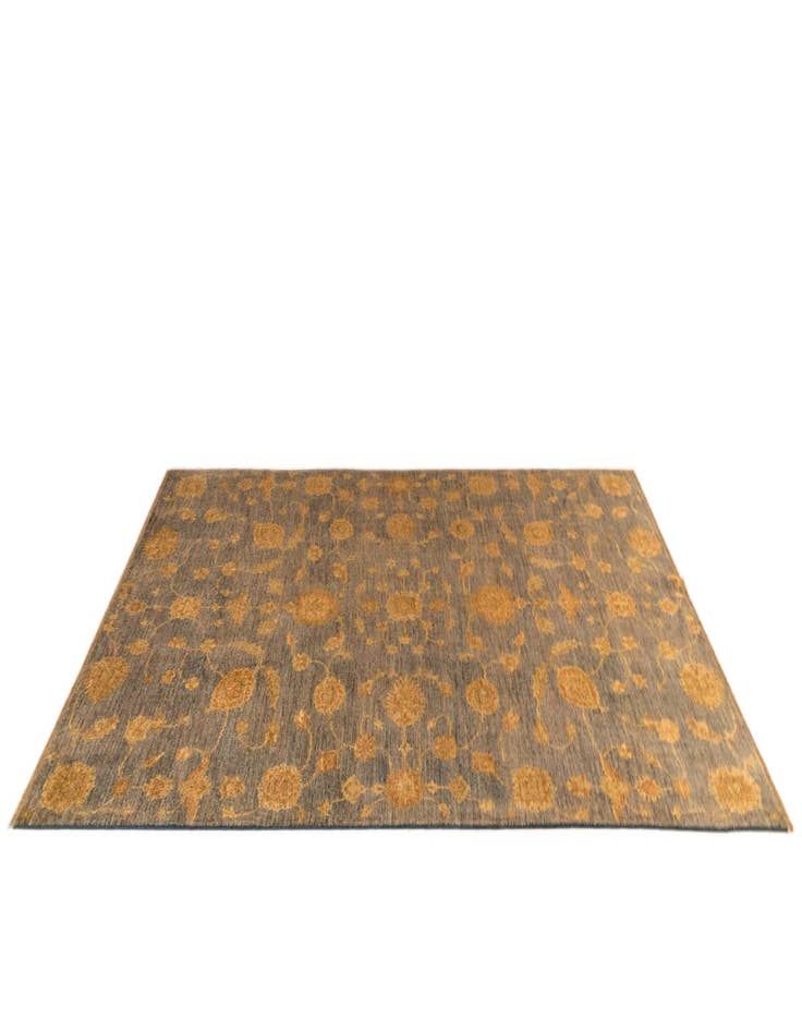 Detail image of 6' 7 x 9' 4 Peshawar Ziegler Wool Rug