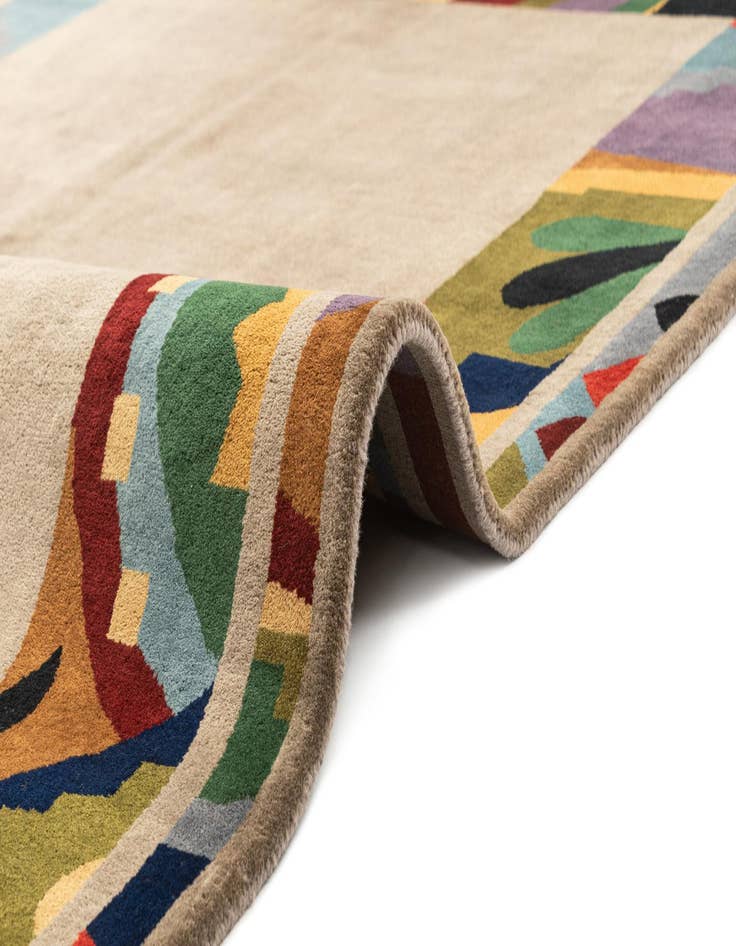 Detail image of 5' 9 x 8' Scala Rug