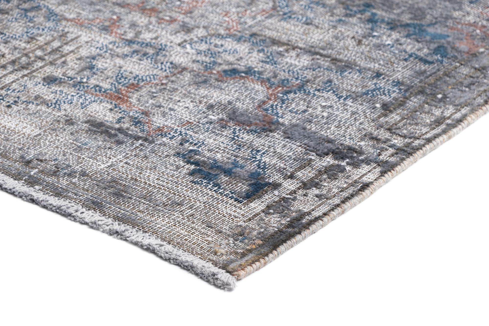 9' 9 x 12' 11 Vintage Royal Wool Rug