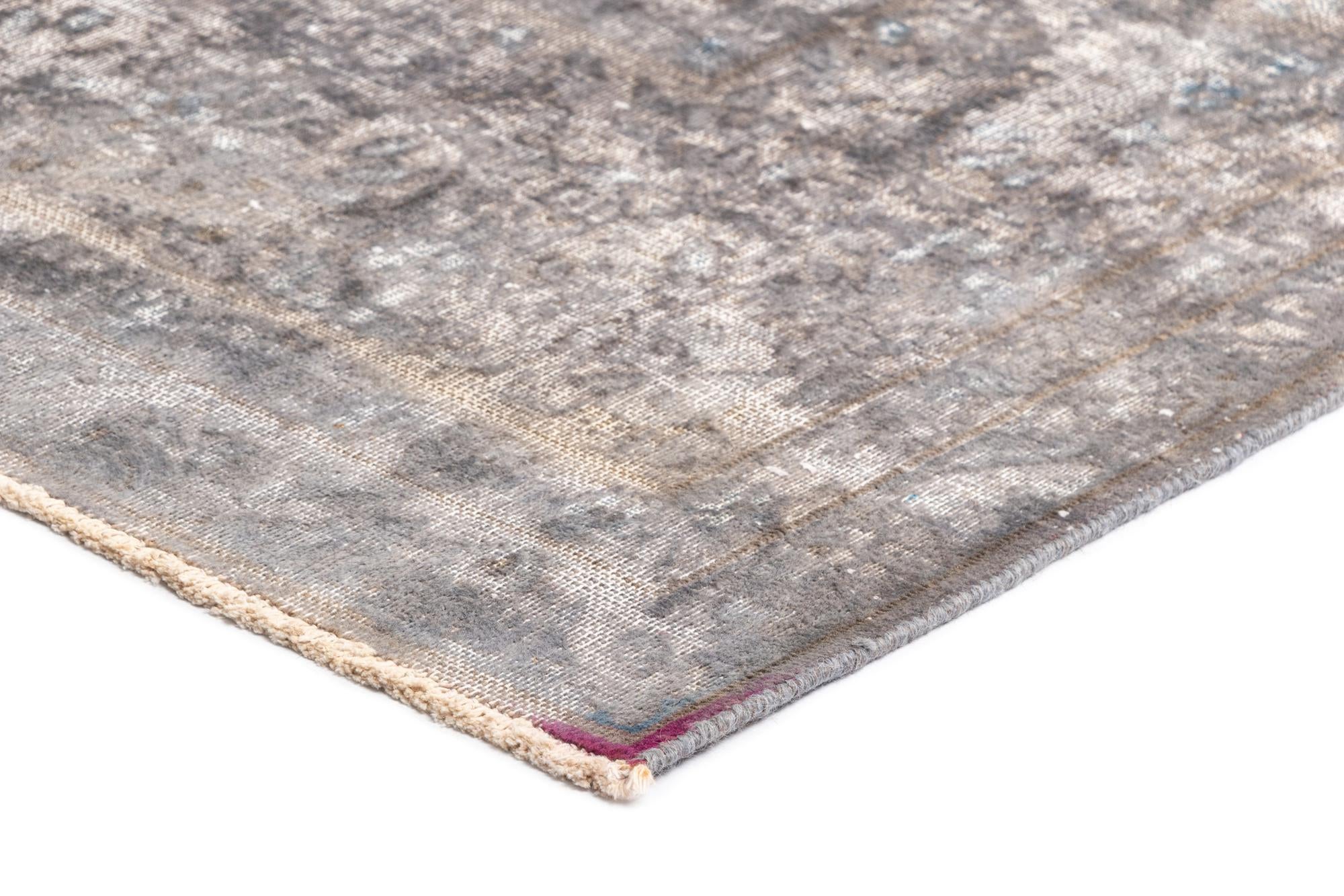 9' 8 x 12' 9 Vintage Royal Wool Rug