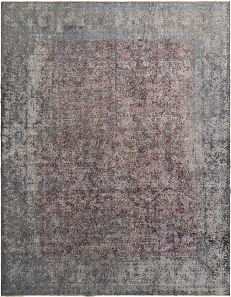 Detail image of 9' 5 x 13' 4 Vintage Royal Wool Rug