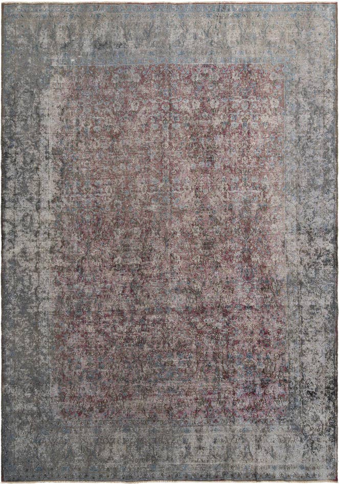 Detail image of 9' 5 x 13' 4 Vintage Royal Wool Rug