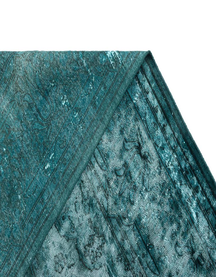 Detail image of 9' 5 x 12' Vintage Royal Wool Rug