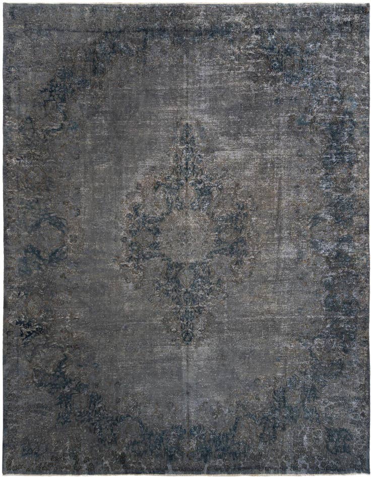 Detail image of 9' 10 x 13' 7 Vintage Royal Wool Rug