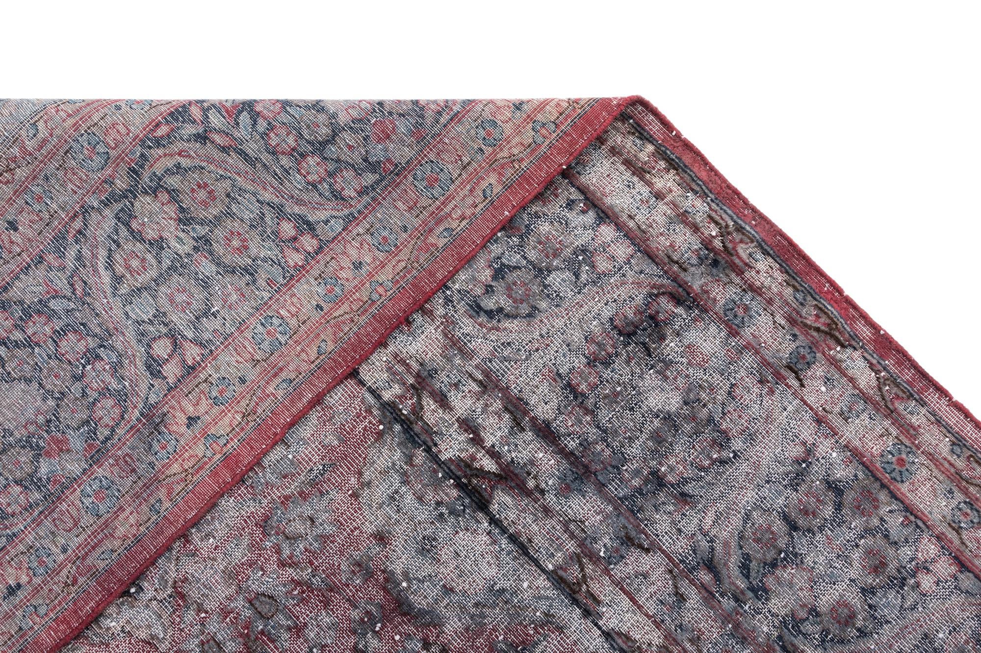 9' 9 x 12' 6 Vintage Royal Wool Rug