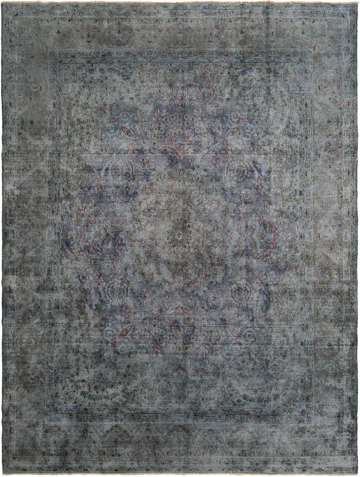 Detail image of 9' 8 x 12' 10 Vintage Royal Wool Rug