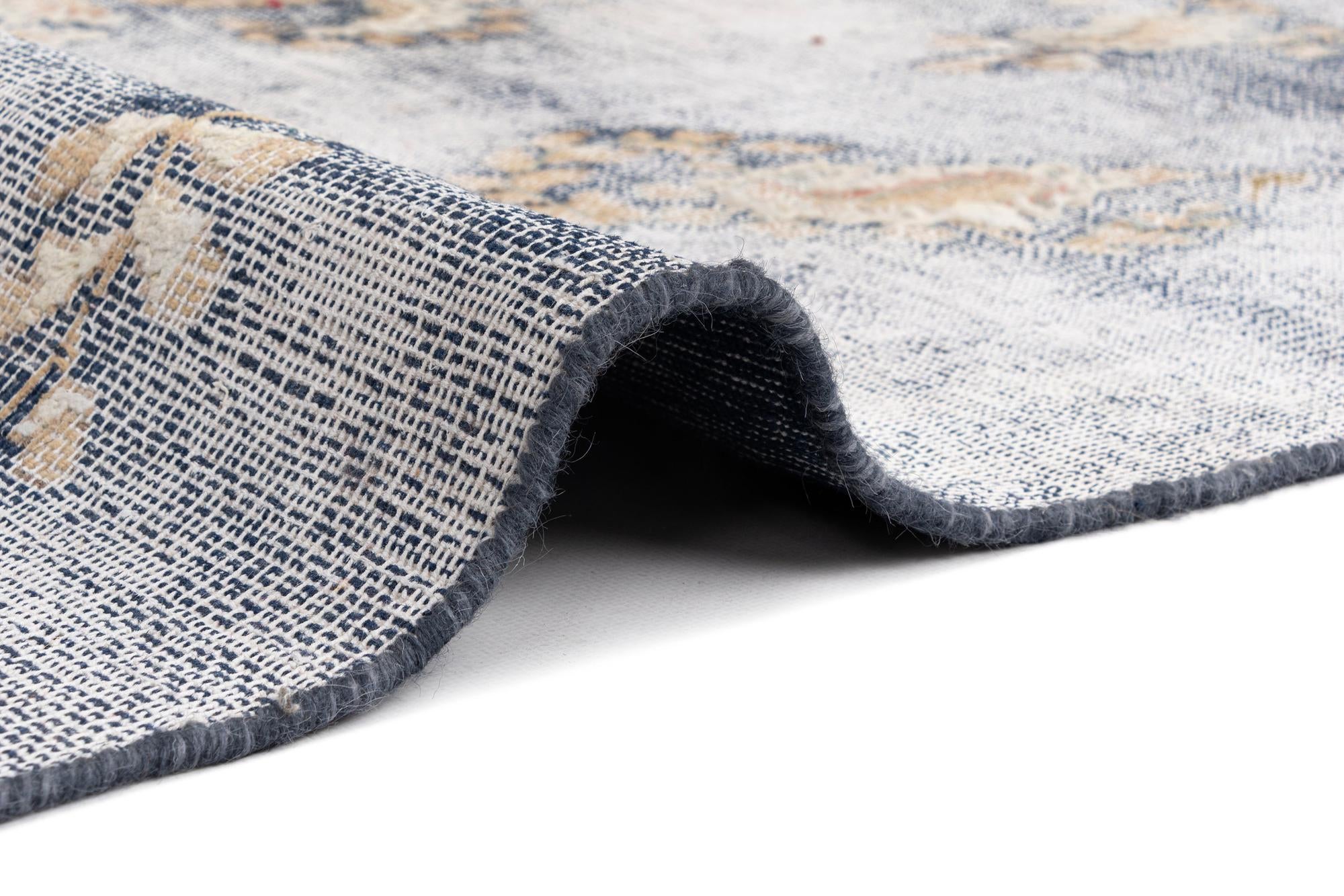 4' 4 x 6' 7 Vintage Royal Wool Rug