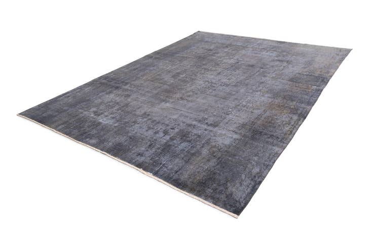 Detail image of 9' 6 x 12' 10 Vintage Royal Wool Rug