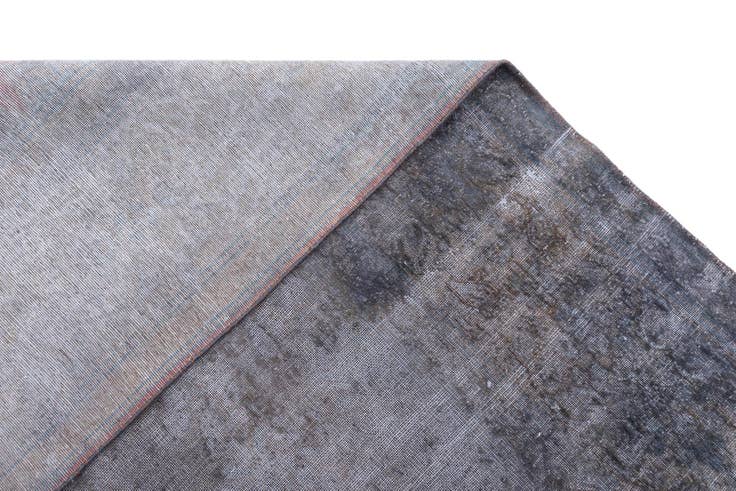 Detail image of 9' 6 x 12' 10 Vintage Royal Wool Rug