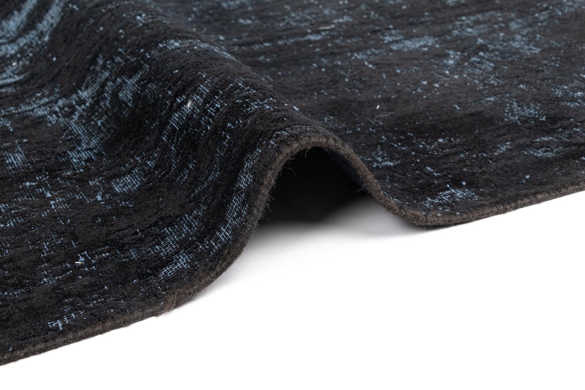 9' 7 x 12' 10 Vintage Royal Wool Rug