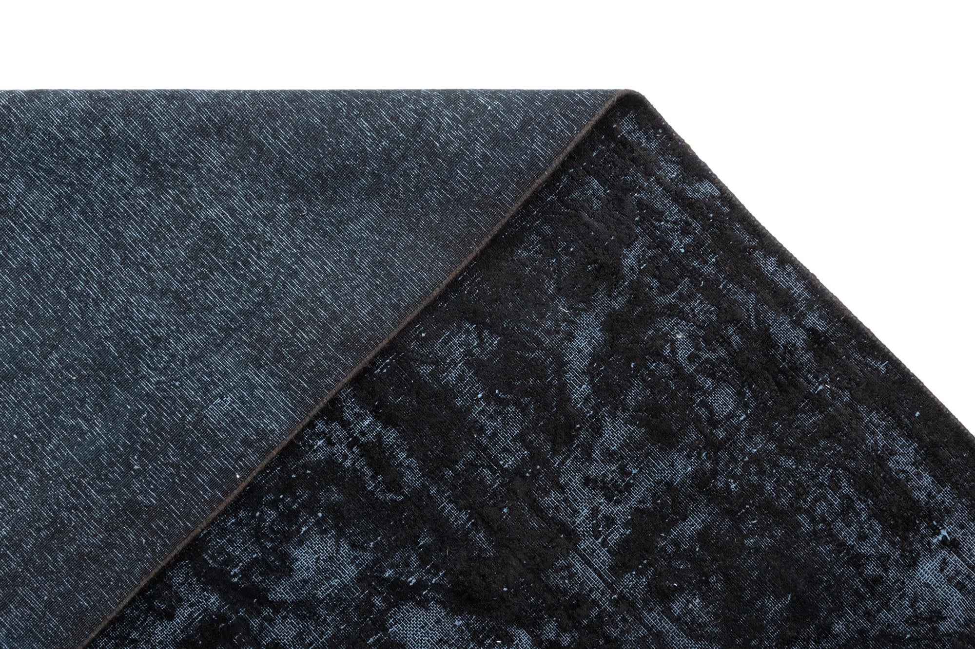 9' 7 x 12' 10 Vintage Royal Wool Rug
