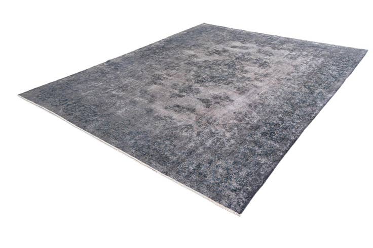 Detail image of 9' 8 x 12' 6 Vintage Royal Wool Rug