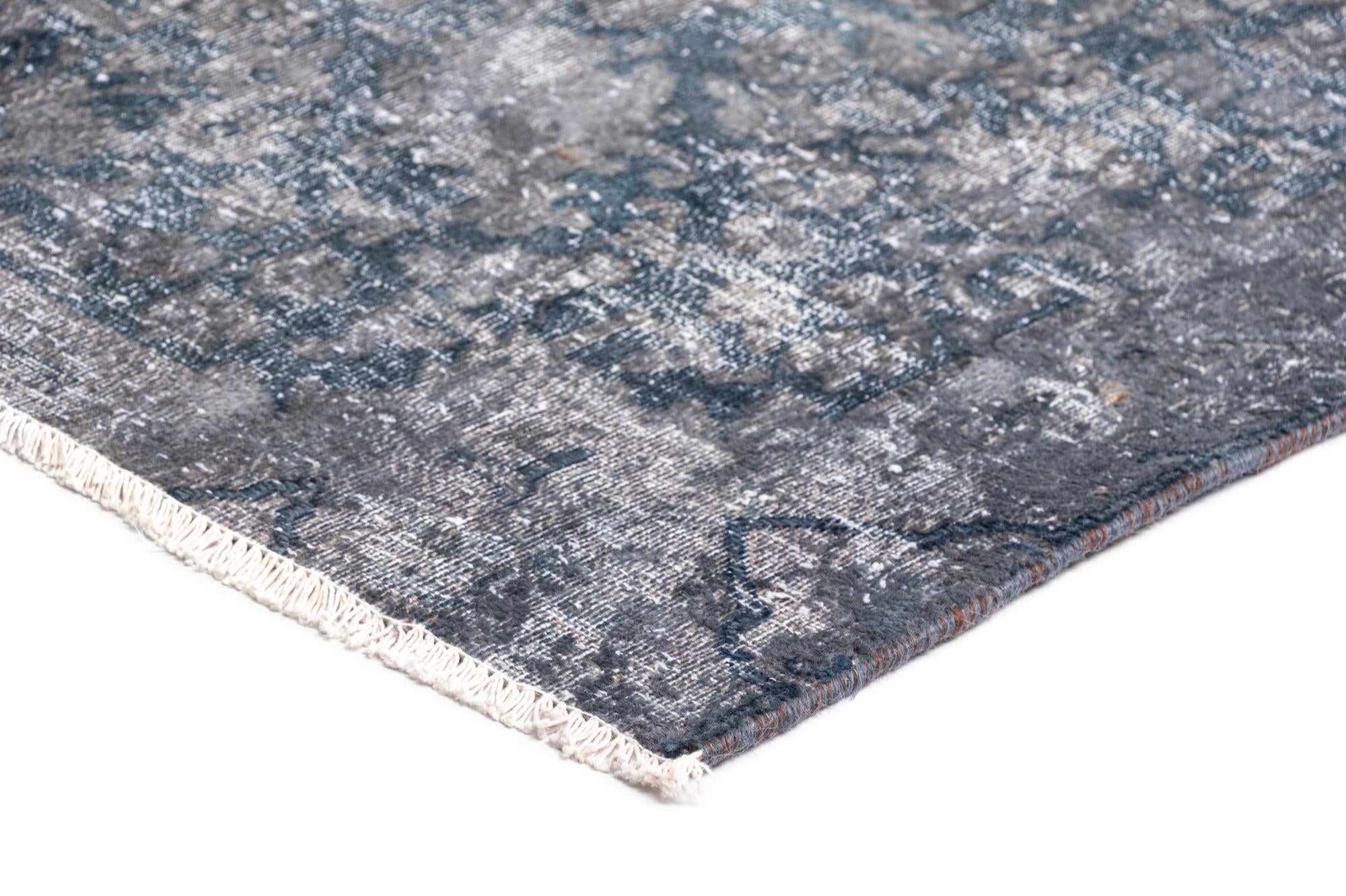 9' 8 x 12' 6 Vintage Royal Wool Rug