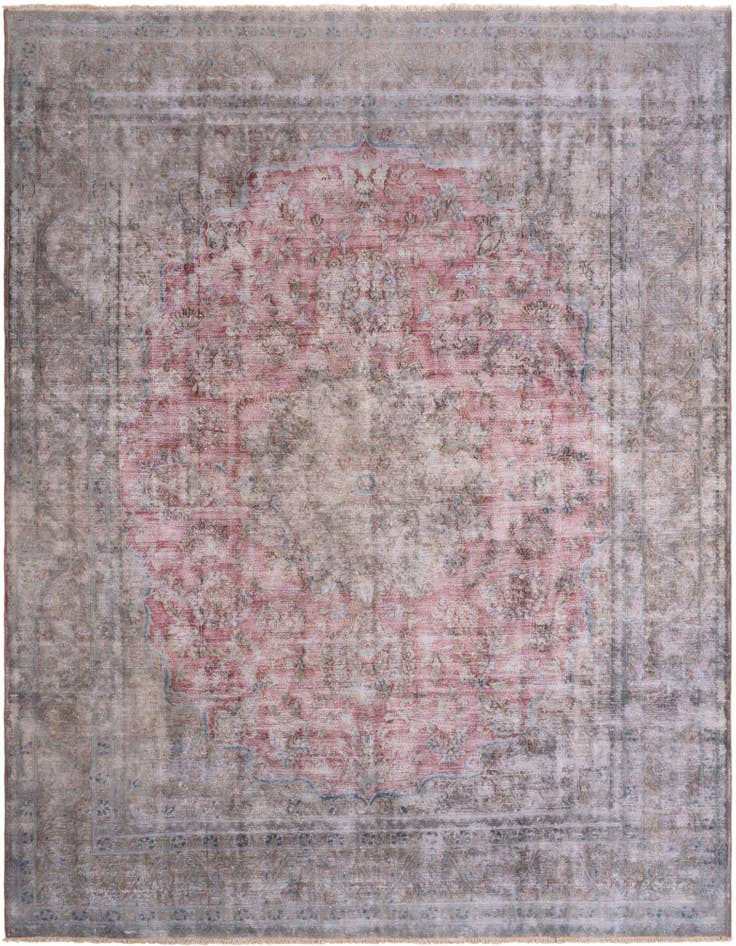 Detail image of 9' 6 x 12' 1 Vintage Royal Wool Rug