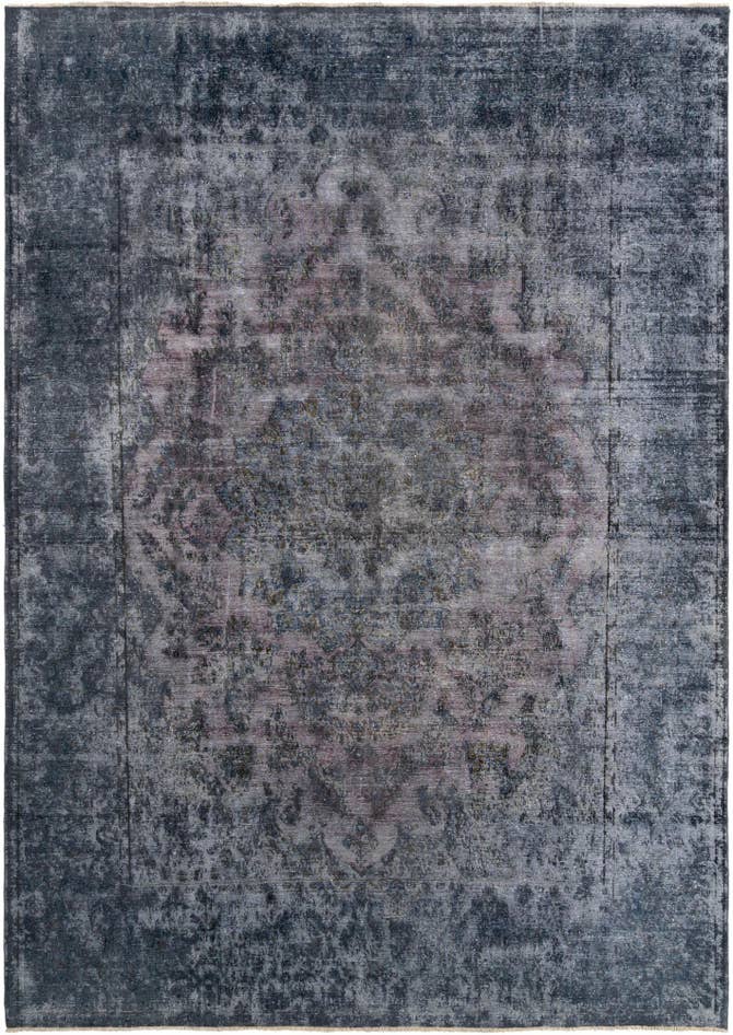 Detail image of 9' 9 x 13' 9 Vintage Royal Wool Rug