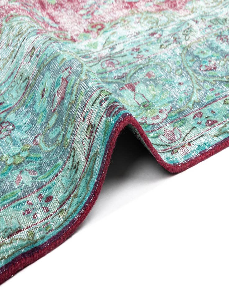 Detail image of 9' 7 x 12' 8 Vintage Royal Wool Rug