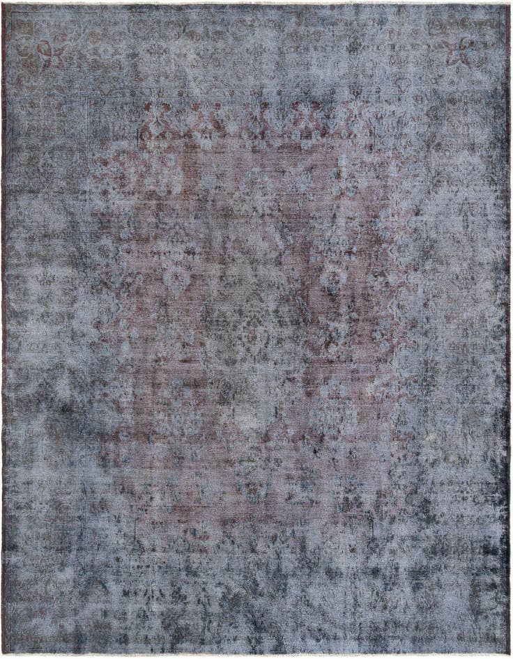 Detail image of 9' 10 x 12' 2 Vintage Royal Wool Rug