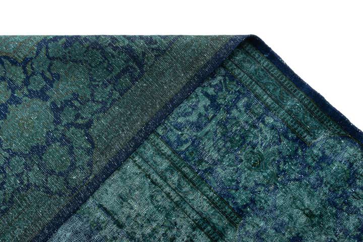 10' x 13' 3 Vintage Royal Wool Rug